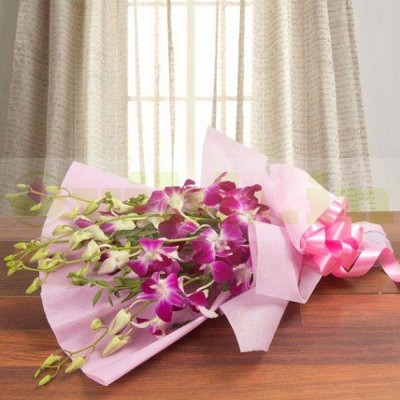 Bouquet of 6 Purple Orchids