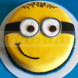 Cute Minion Cake	