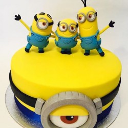 3 Minions Designer Fondant Cake	