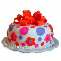 Gorgeous Fondant Cake	