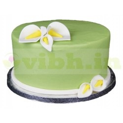 Lily Theme Fondant Cake	