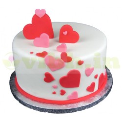 Ravishing Love Fondant Cake	