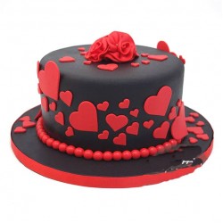 Red & Black Romantic Fondant Cake	