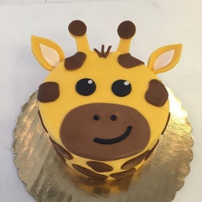 Giraffe Theme Fondant Cake