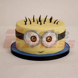 Minion Cartoon Fondant Cake	