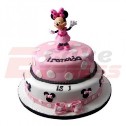 Minnie Mouse Birthday Fondant Cake	