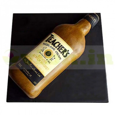 Teachers Scotch Whisky Fondant Cake