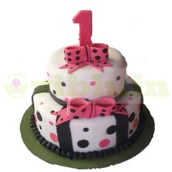 First Birthday Fondant Cake	