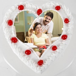 Pineapple Heart Photo Cake