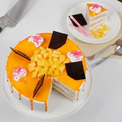 Tempting Summer Mango Fruit Cake